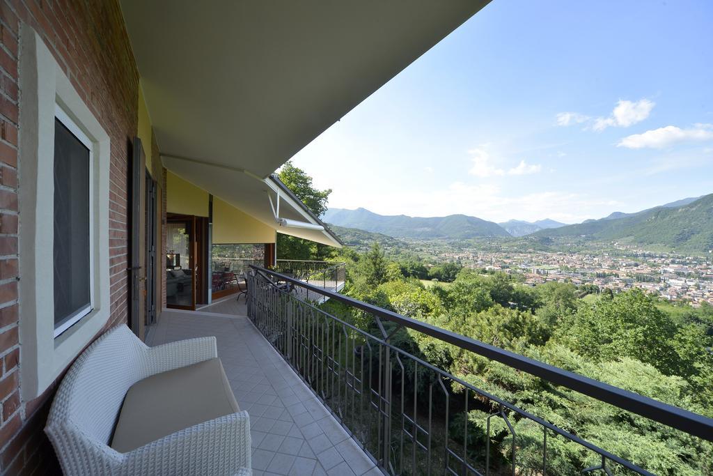 Villa Desire Salò Buitenkant foto