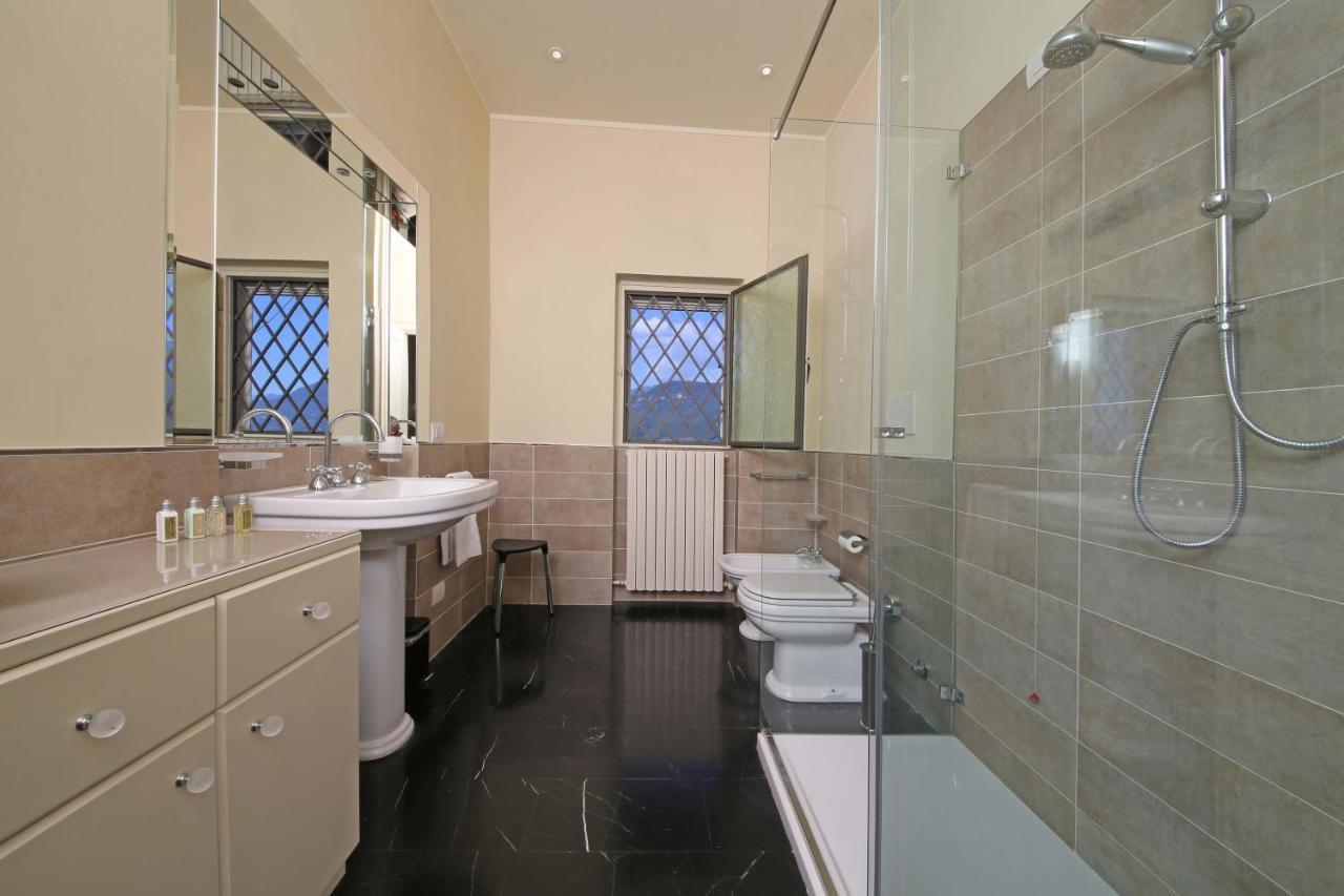 Villa Desire Salò Buitenkant foto